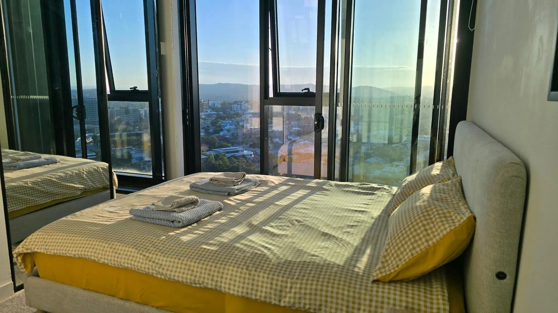 The Fv By Alex 2Br Apartment 布里斯班 0*,